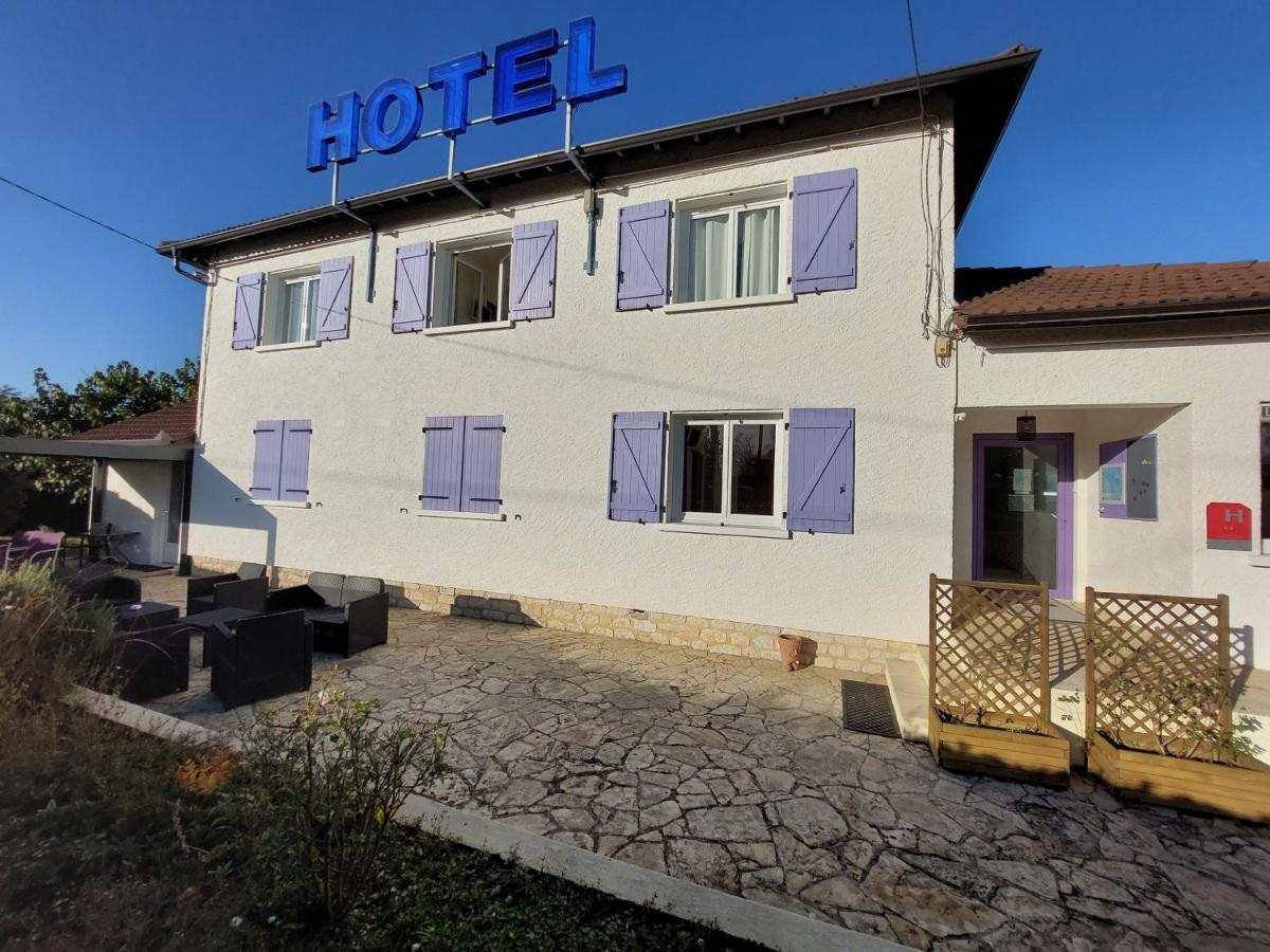 Hotel Au Charme Du Levat Saint Paul de Loubressac Esterno foto