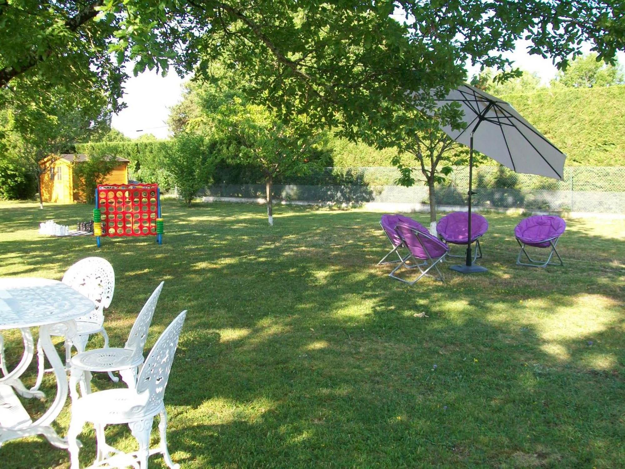 Hotel Au Charme Du Levat Saint Paul de Loubressac Esterno foto
